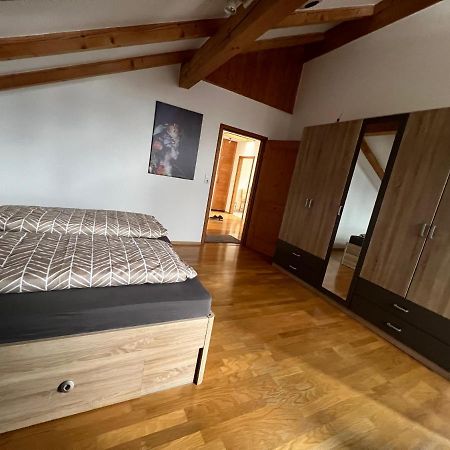 D&R Appartement Bei Rosenheim Esterno foto