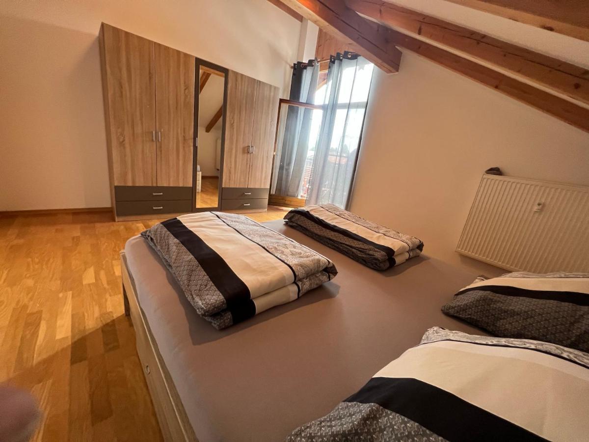 D&R Appartement Bei Rosenheim Esterno foto
