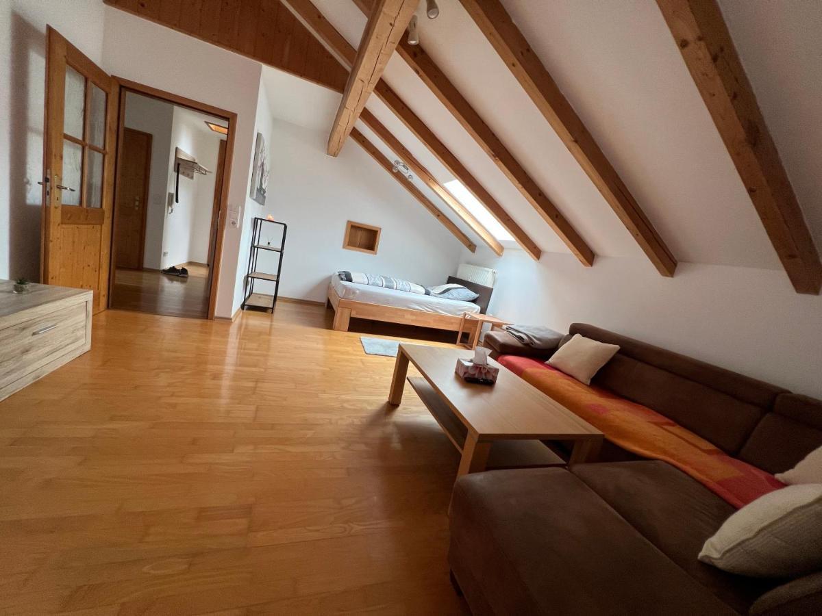 D&R Appartement Bei Rosenheim Esterno foto